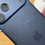 un iphone 17 pro max en una tienda de apple las 7FPKESWCVRE5LOKBI75UGLWQZE