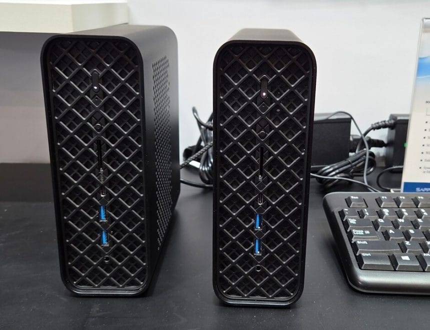 Imagen promocional del Sapphire Edge AI Max+ 395 mostrando el mini PC junto a su embalaje