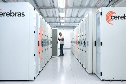 Chip de inteligencia artificial a escala de oblea de Cerebras