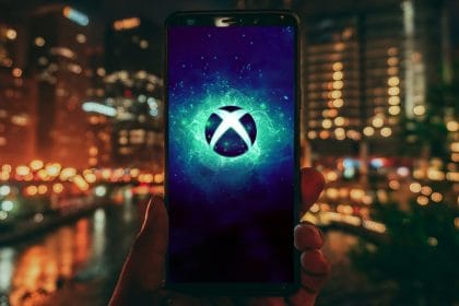 Interfaz de la tienda digital de Xbox en móvil mostrando un mensaje de error