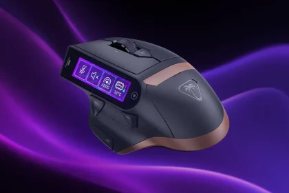 Ratón MC7 de Turtle Beach con pantalla táctil lateral
