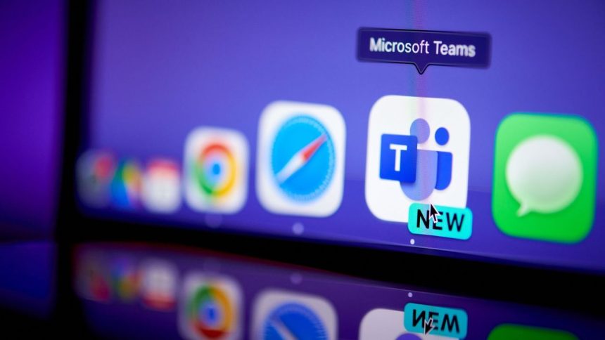 Interfaz de Microsoft Teams mostrando un falso mensaje de soporte técnico