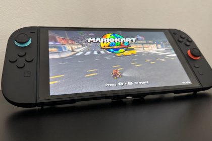 Nintendo Switch 2 sobre una mesa