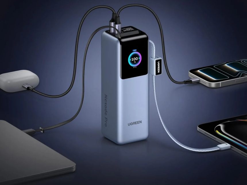 Banco de energía Ugreen 25.000 mAh con cables integrados