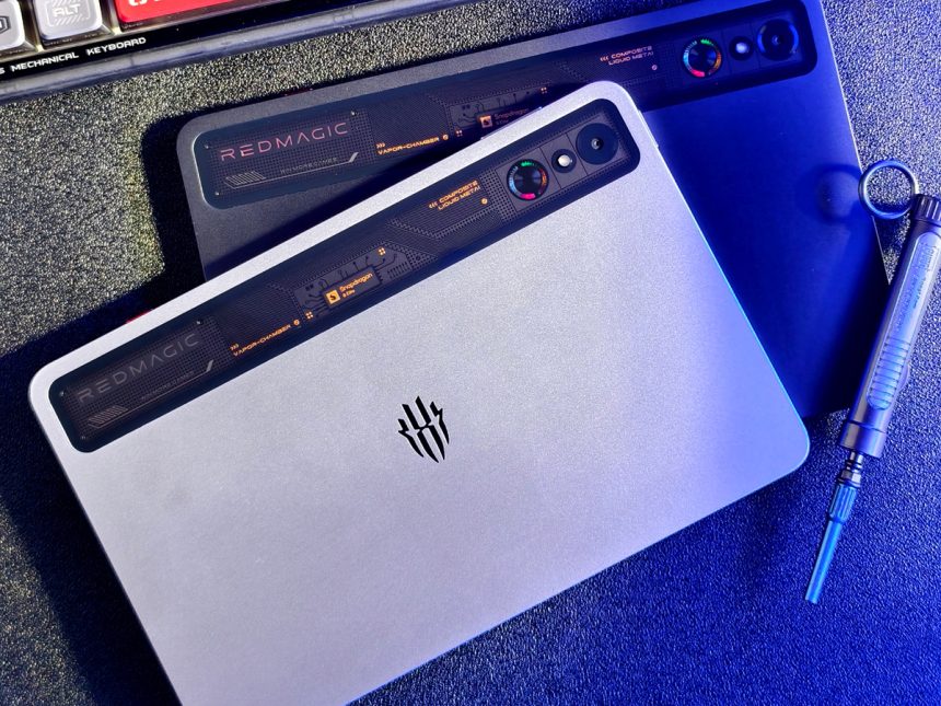 RedMagic tableta OLED para juegos diseño compacto