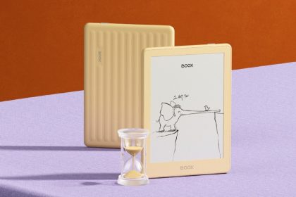Onyx Boox Poke 7 en colores azul, blanco y arena