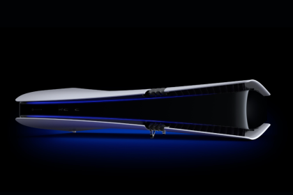 Logo de PlayStation junto a una consola