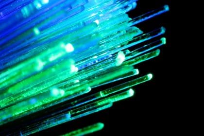 Planta de producción de fibra óptica de Corning en EE. UU.