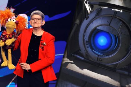 Marioneta de Fraggle Rock junto a bocetos de personajes de videojuegos