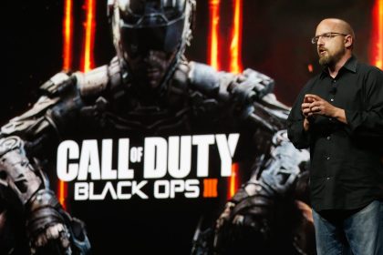 David Vonderhaar en evento de videojuegos