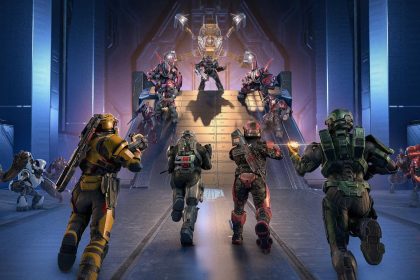 Pantalla del nuevo modo Gauntlet de Halo Infinite mostrando combate PvE y mejora de atributos