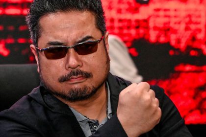 Katsuhiro Harada en evento de videojuegos